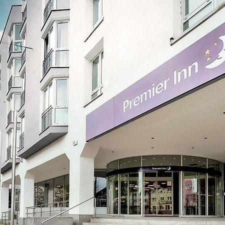 Premier Inn Stuttgart Bad Cannstatt Buitenkant foto