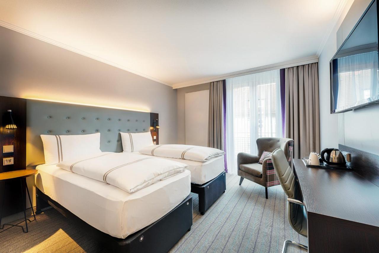 Premier Inn Stuttgart Bad Cannstatt Buitenkant foto